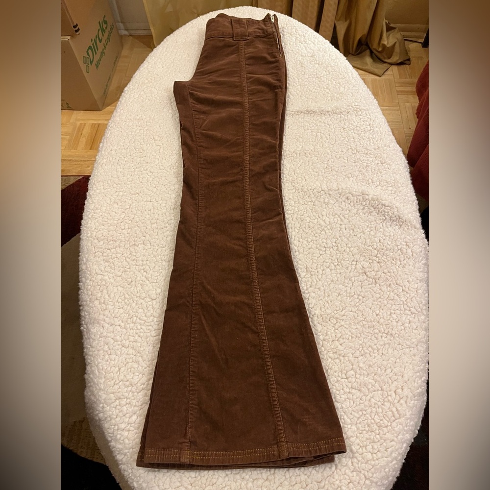 Urban Outfitters BDG corduroy flare bootcut pants. Side zipper. Brown. W29 / L32 - Picture 15 of 15